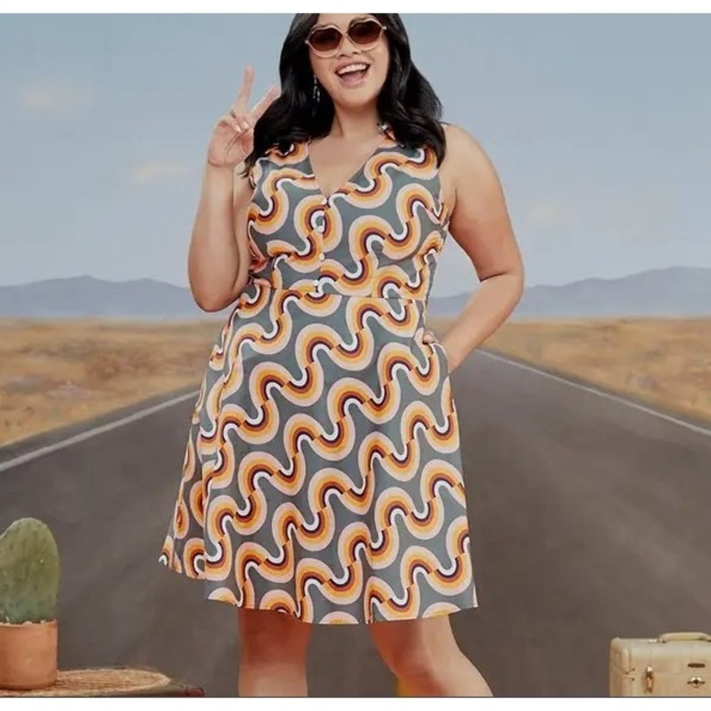 ModCloth Mod Well Rainbow Retro Swirl Print V Neck Sleeveless Dress Size 18
